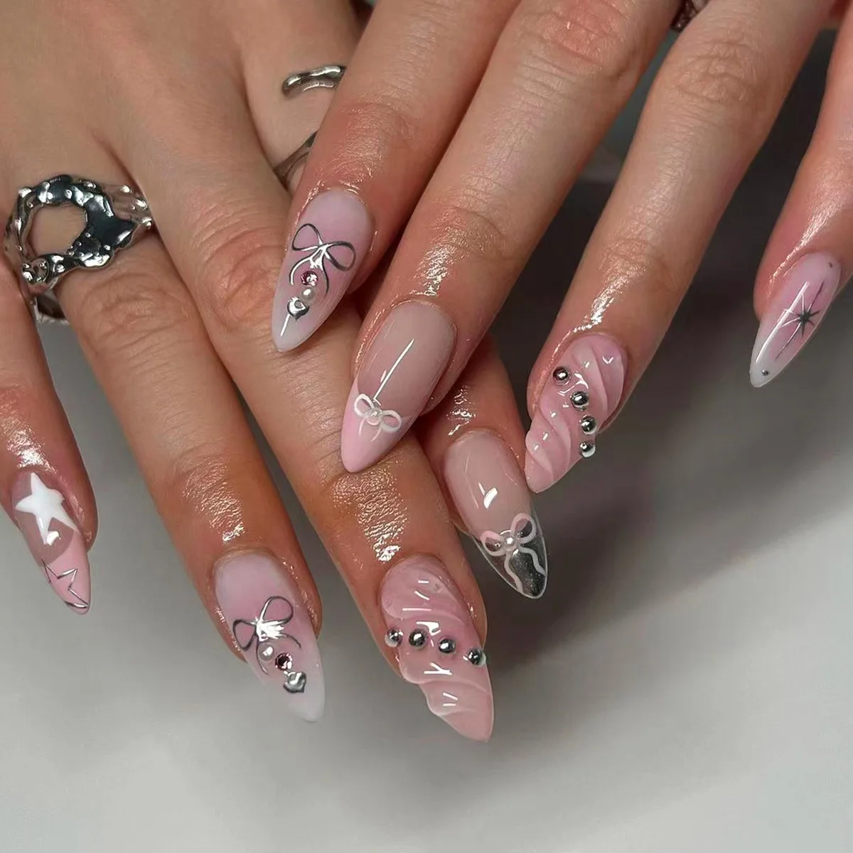

24Pcs Almond False Nail Pink Wearable Handmade Manicure Fake Nail