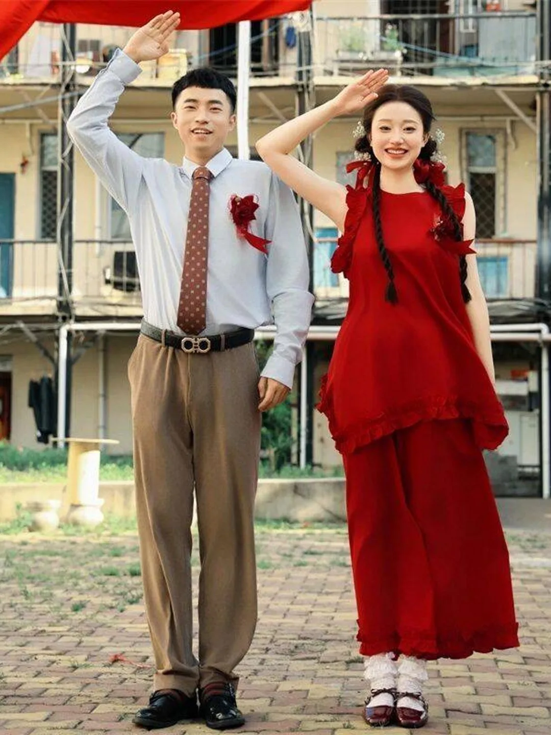 

Красный винтажный свадебный халат для фотосессии в студии, для новобрачной, для помолвки, элитное свадебное платье в китайском стиле, женское.