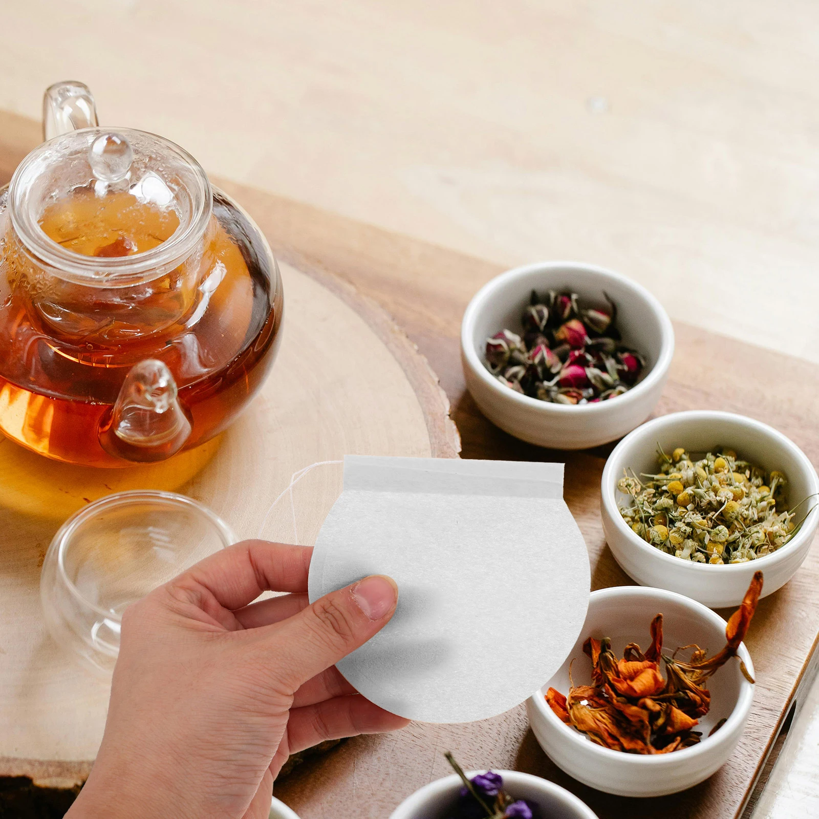 

100Pcs Disposable Round Drawstring Tea Bags Empty Loose Leaves Tea Filter Bags for Fast Convenient Herbal Coffee Brewing