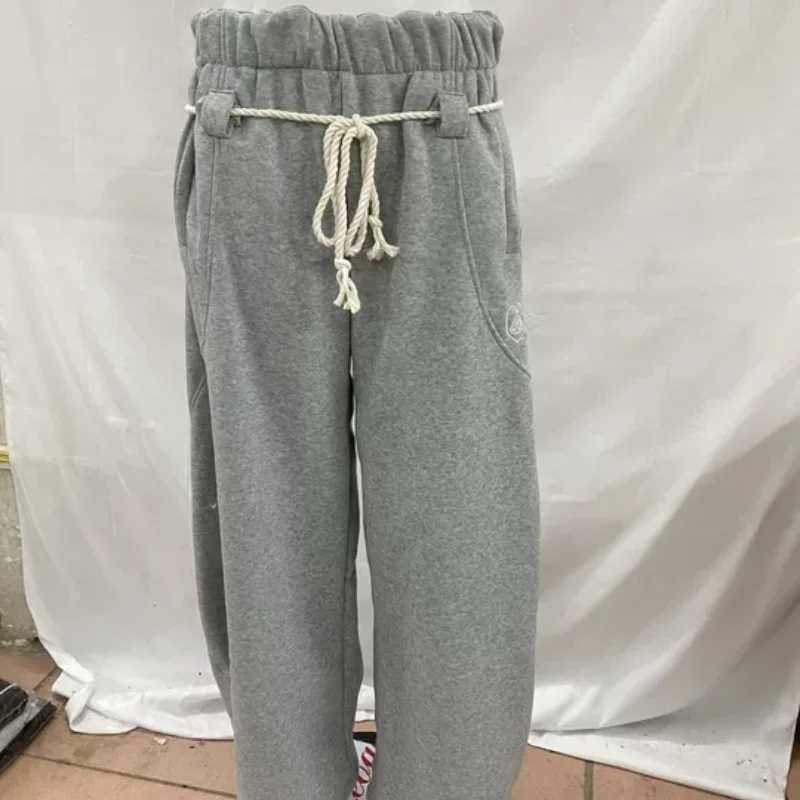 Retro trekkoord sport hartvormig borduurwerk wijde pijpen gebogen mes losse casual broek Amerikaanse herfst winter heren dames