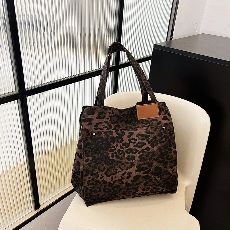 

Tote Bag New Large Capacity Women Bag Leopard Print Check Pattern Versatile Small Design Shoulder Tote Commuter Bag