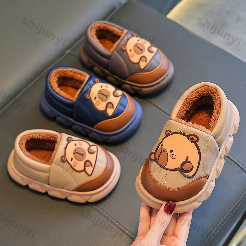 Capybara Otoño Invierno zapatos de algodón para niños moda Zapatillas de casa de felpa cálidas mujer al aire libre PU botas antideslizantes impermeables