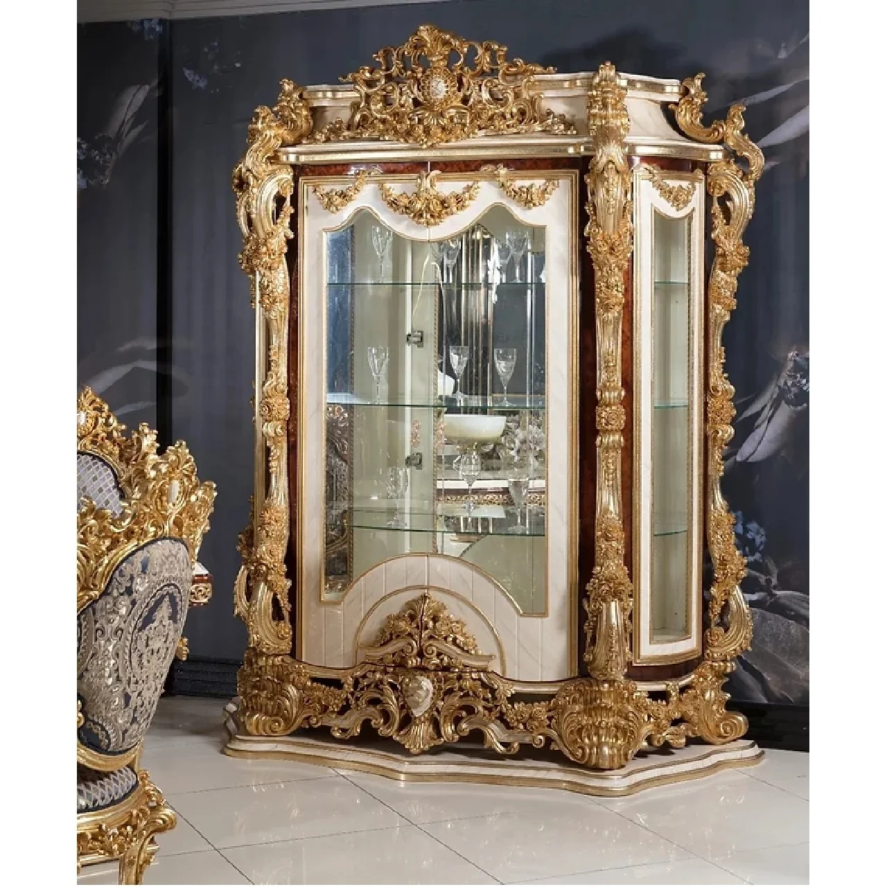 Royal Family Dining Room Furniture Set Luxury Antique Gold Solid Wood Carved Wine Cabinet With Glass Doors