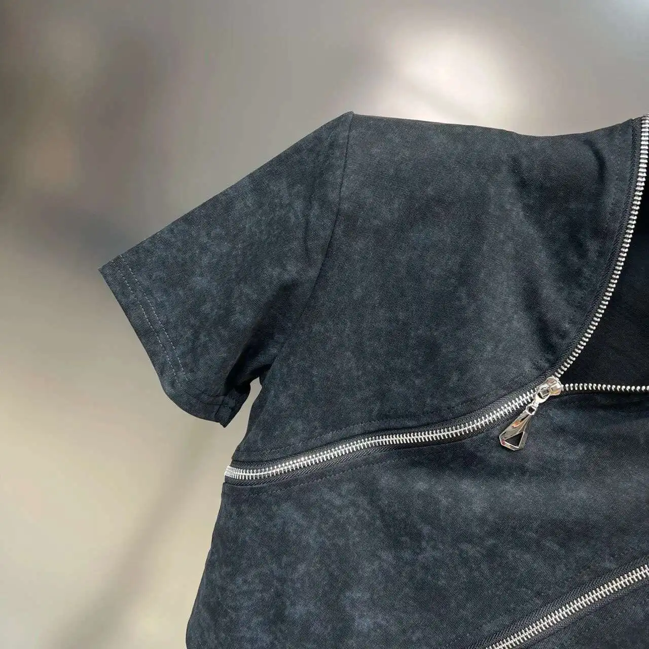 DEAT Chic Personality Zipper Designer T-shirt Women's V-neck Elastic Short Sleeve Sports Tops Female 2023 Summer New 11XX3228 Sa14d29dbda634fdc8cd226f030b7a0f28