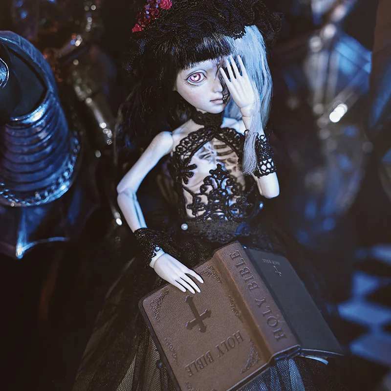 Evelyn Reversible BJD Dolls Resin 1 Body 2 Dolls European Court Style Human Face Dark Wind Skull Face Conjoined Flip Art Toy