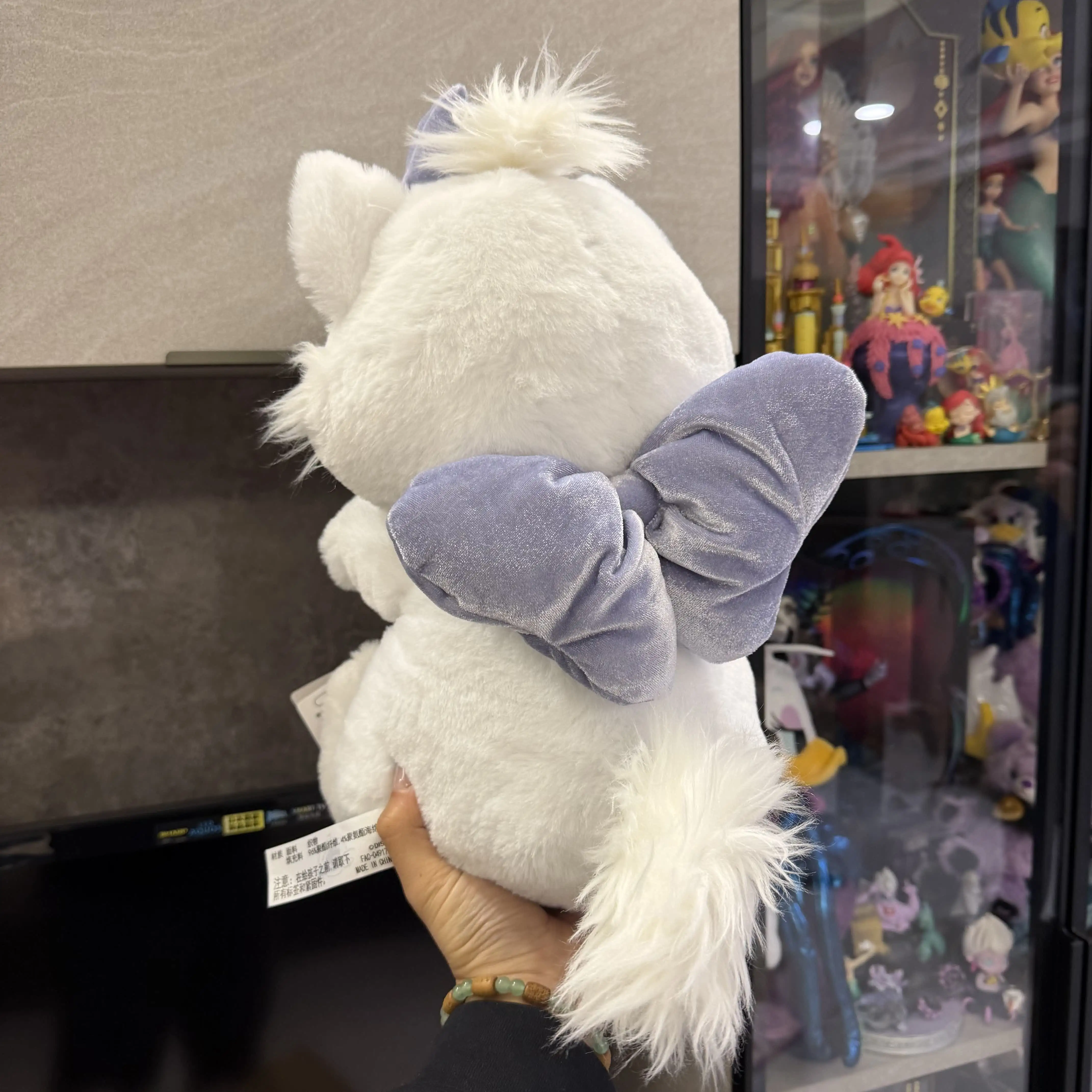 Shanghai Disney Wishing Party Series Marie Cat Plush Doll Hugging Star - Cute Stuffed Toy Pillow, Travel Souvenir & Gift