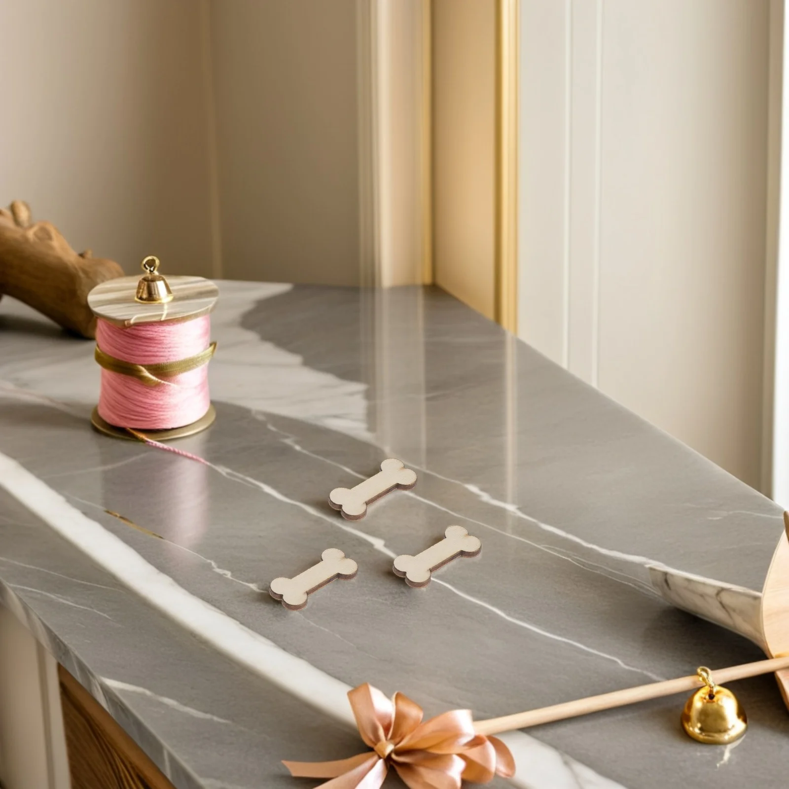 

100Pcs Unfinished Wood Dog Bone Cutouts Plain Natural Wooden Slices for Crafting DIY Pet Ornaments Home Decor Wall Hanging