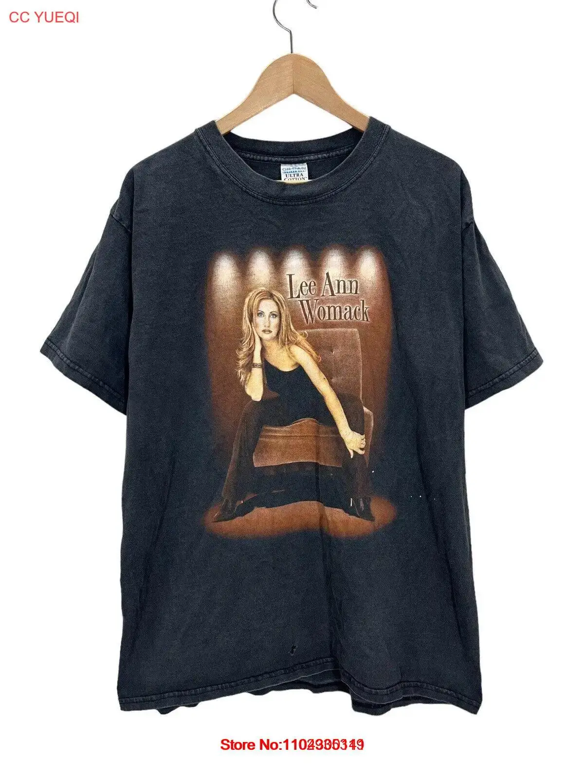 Vintage 2002 Lee Ann Womack Something Worth Leaving Behind Concert T-Shirt L