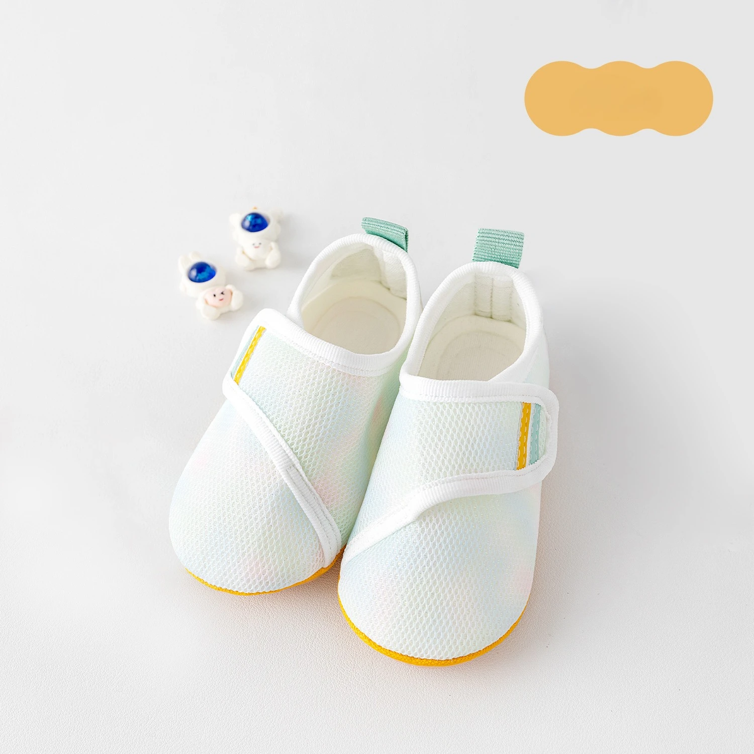 أحذية أطفال صغار للأطفال أحذية أرضية للخريف والصيف للأطفال جوارب ناعمة مضادة للانزلاق للأطفال الصغار