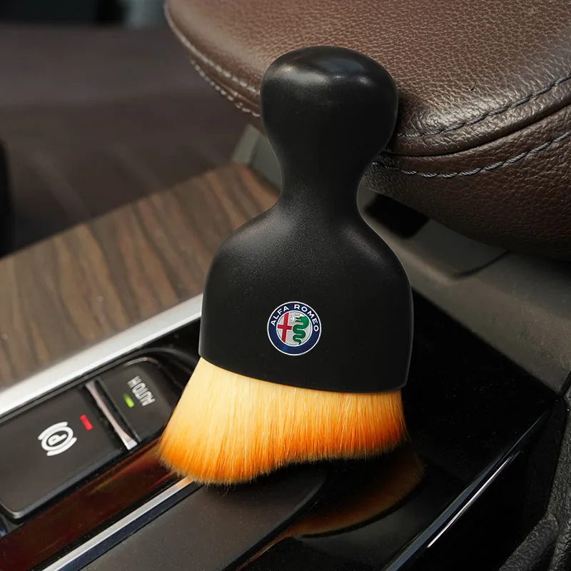 Car interior cleaning brush dust sweeping soft brush For Alfa Romeo 4C 159 Spider Giulia Giulietta 156 8C Stelvio GT 166 Volante