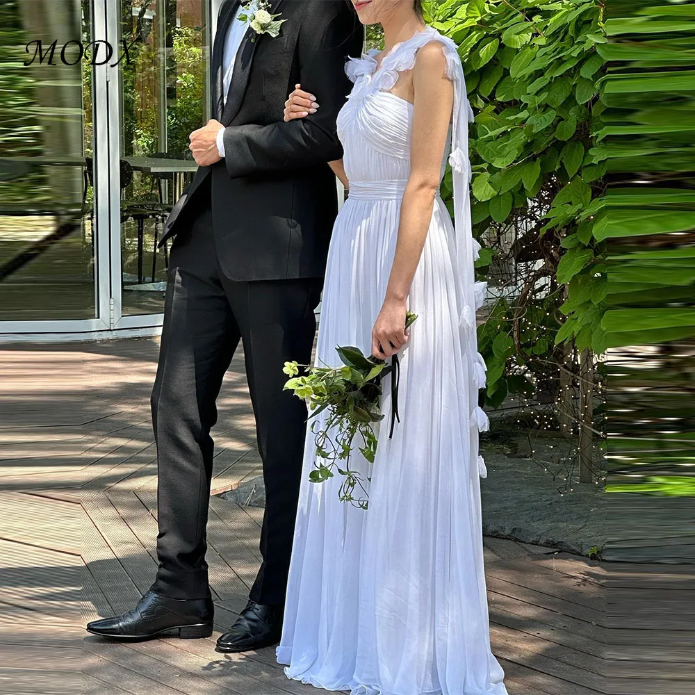 

MODX Elegant White Pleated Korean Wedding Chiffon One Shoulder Customized Corset Outdoor Wedding Garden Ceremony