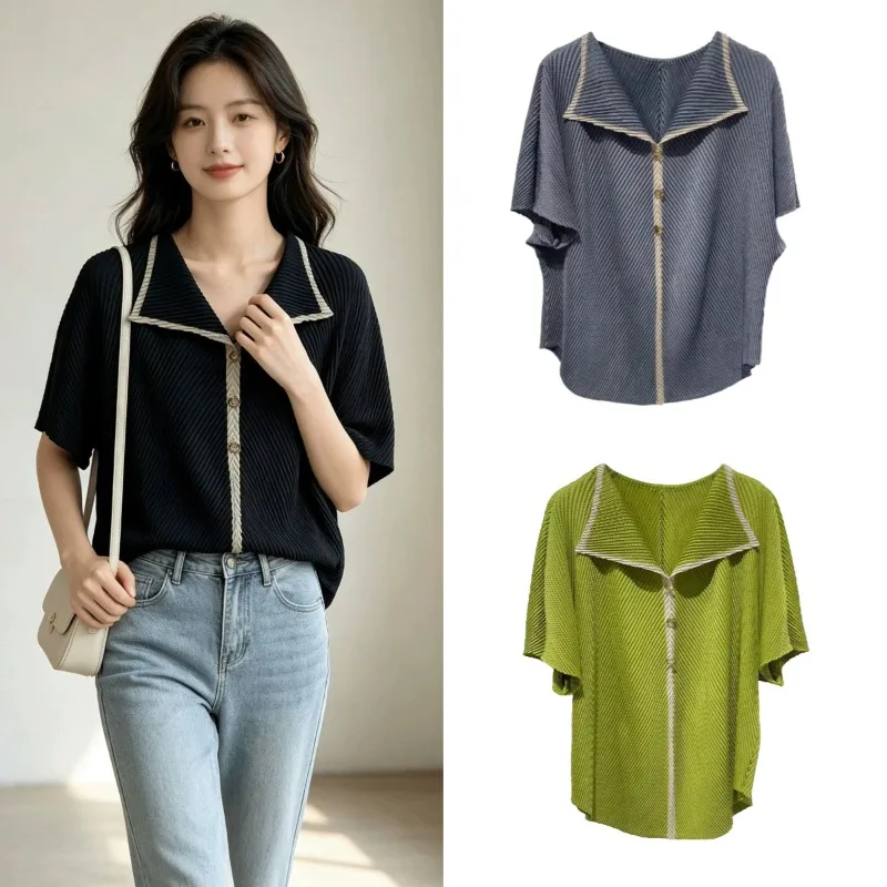 Miyake Pleated T-Shirt 2026 Autumn New Navy Collar Short Sleeve Top Women Color-Block Trim Gold Buttons Twill Loose Fit Elegant