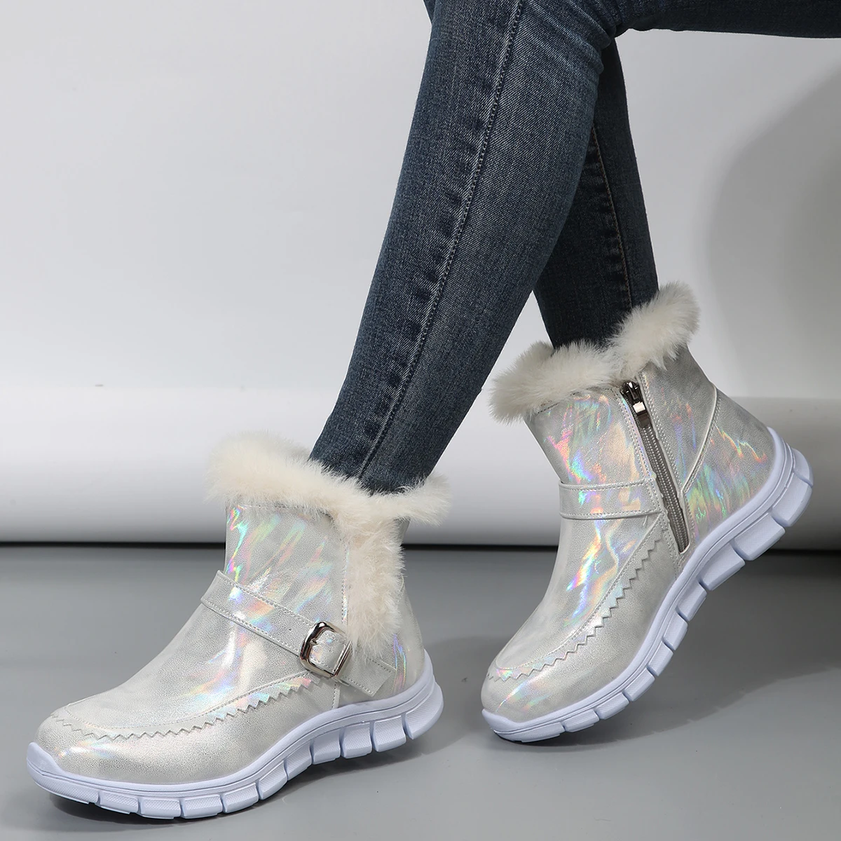 2026 Winter Neue Mode Damenstiefel Verdickte Warme Baumwollschuhe Wildleder Dickbesohlte Rutschfeste Damen-Sneaker Lässige Schneestiefel – Detail 7