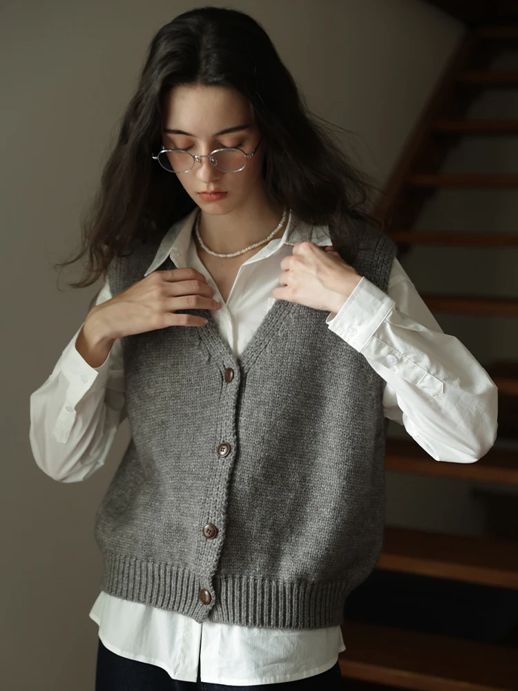 

ay V-Ne Knitted Sweater Vest Women's Autumn Winter Svel Simple Open Cardigan Versatile Layering Top Commute Sle