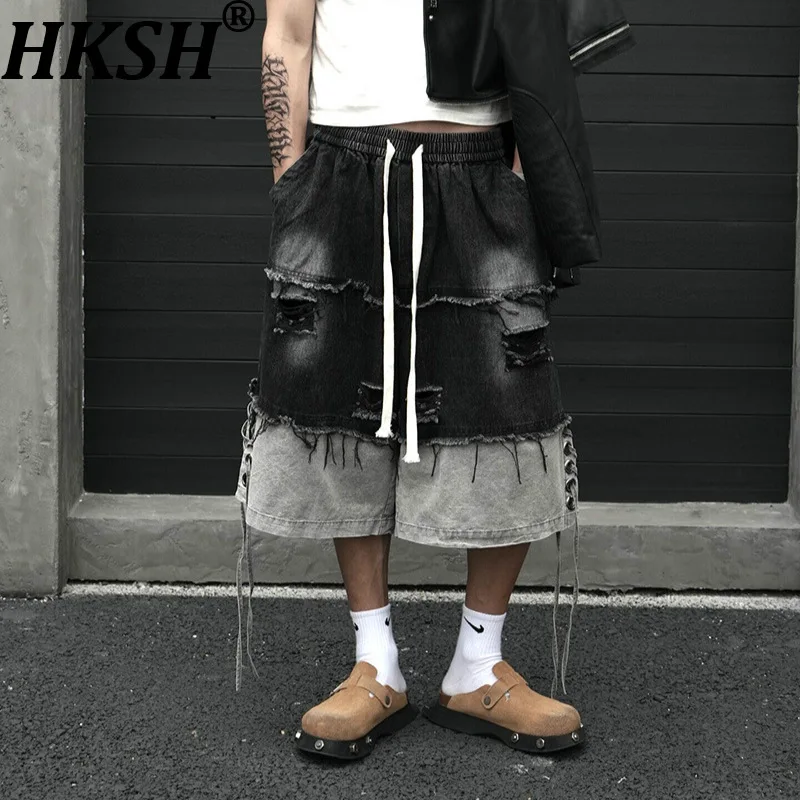 

HKSH Summer New Men Waste Land Hip-hop Color-Contrast Faux Two-Piece Cropped Denim Pants Retro High Street Washed Shorts HK24713
