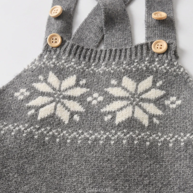 

2025 New Clothes Matching Winter Baby Overalls Thick Snowflake Children Warm Suspenders Kids Romper Knit Gray Jumpsuit Costume