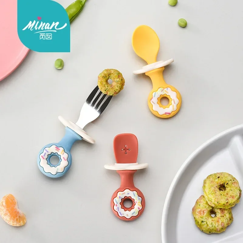 Cuchara de acero inoxidable con mango de silicona para niños pequeños, tenedor bonito de 2/3 uds, material de alimentación de vajilla para bebés