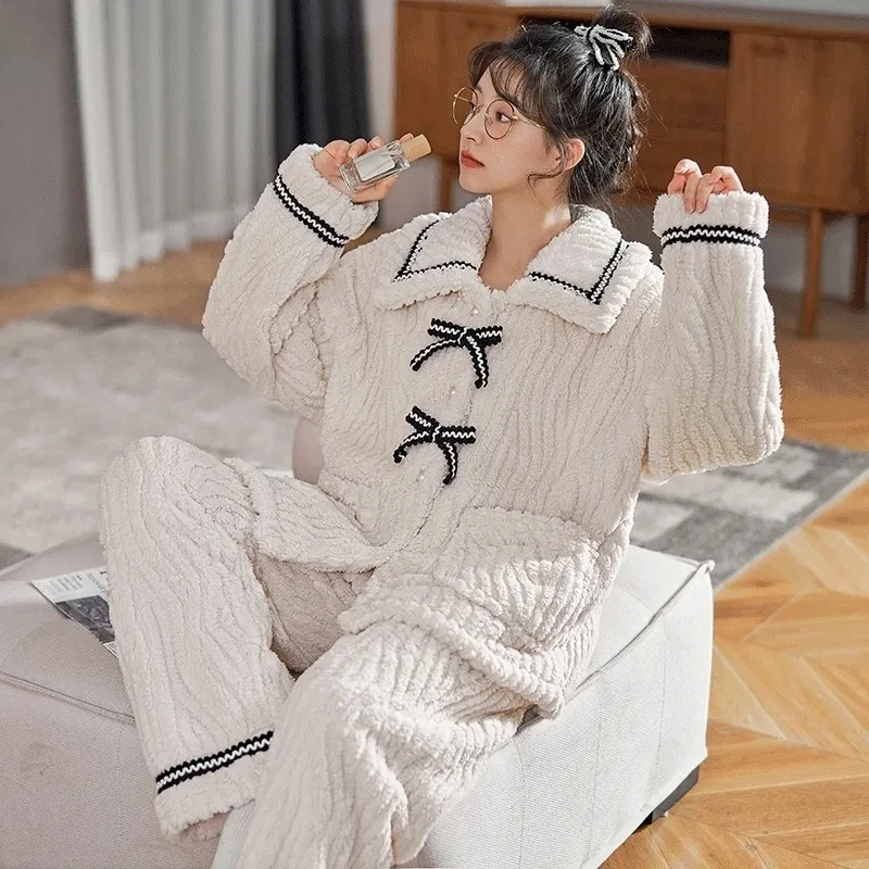 Autumn Winter New Warm Flannel Women\'s Pajamas Set Long-sleeved Trousers Cute Soft Pijama Mujer Night Suits Homewear for Women