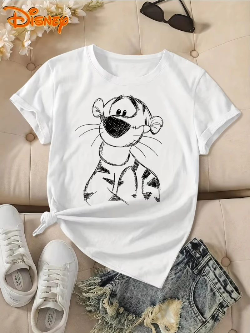 

Женская черно-белая летняя футболка с короткими рукавами Disney с милым Винни-Пухом и тигром, универсальный топ в стиле ретро