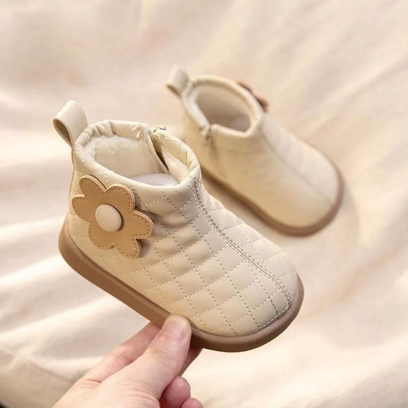

Girl Toddler Baby Kids First Walking Boots Autumn Winter 2026 Fleece Lined Warm Fashionable Short Leather