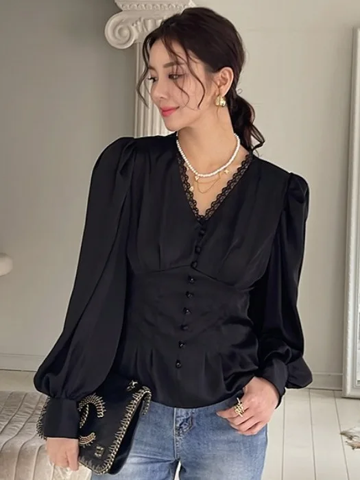 우아한 봄 시크 여성 셔츠 V넥 퍼프 소매 허리 조임 플리츠 슬리밍 버튼 디테일 플로럴 레이스 트림