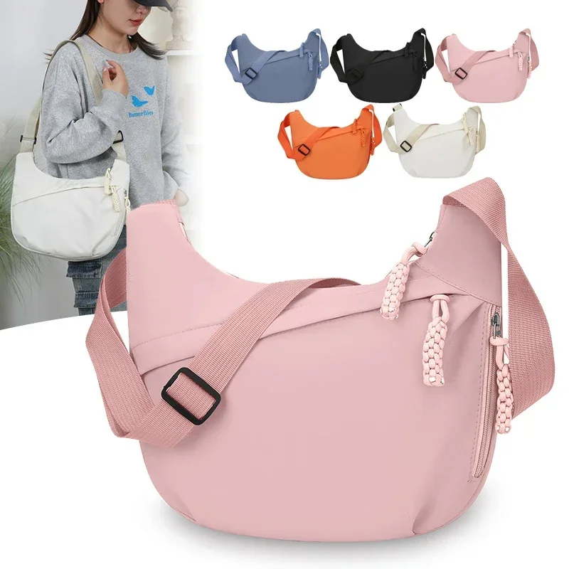 

Single Shoulder Women's Bag, Large Capacity Fashionable Crossbody Bag, Versatile and Portable Dumpling Bag, Armpit Bag