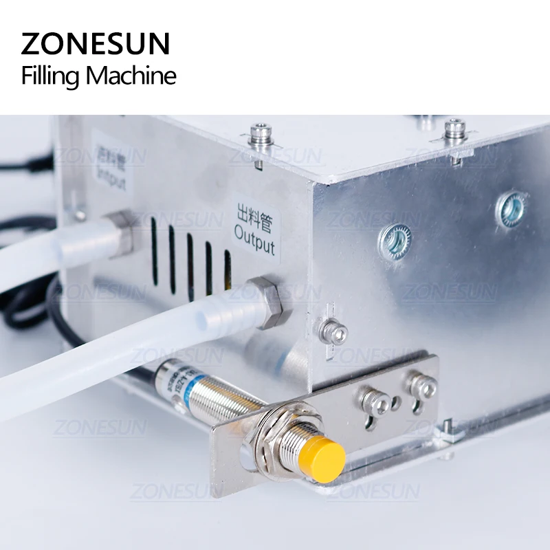 ZONESUN Semi Automatic Liquid Filling Machines High-precision Heat-resistant CNC Machine Water Fruit Juice Milk Bottle Filler