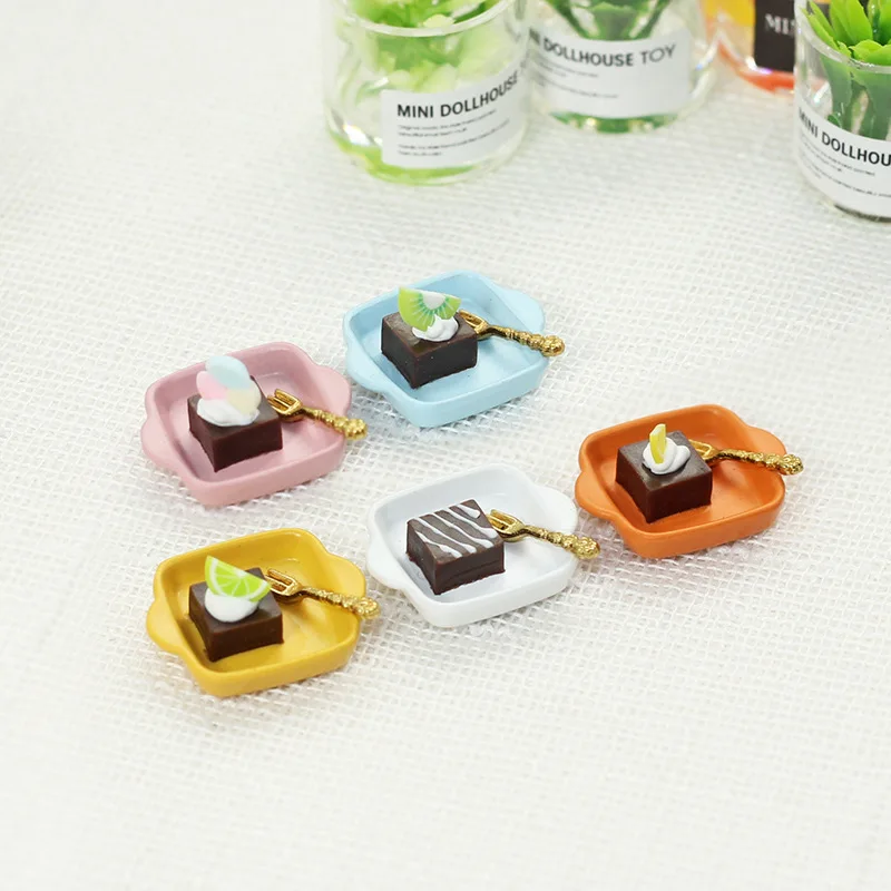 Accesorios para casa de muñecas, juego de comida en miniatura, escena del hogar, accesorios de fotografía, juguetes, modelo, varios pasteles de Chocolate, decoración, 1:12