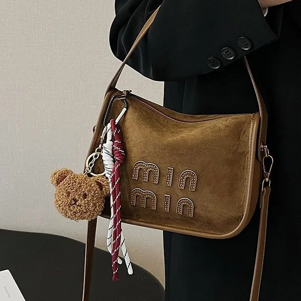 حقيبة كتف أنيقة بطبعة الفهد 2025 جديدة للنساء، محفظة كروس كلاسيكية فاخرة، حقيبة كاجوال عصرية لجميع المناسبات