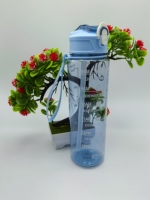 25oz (about 750ml) drinking water bottle, carry it with you, make sure you drink enough water, suitable for outdoor fitness