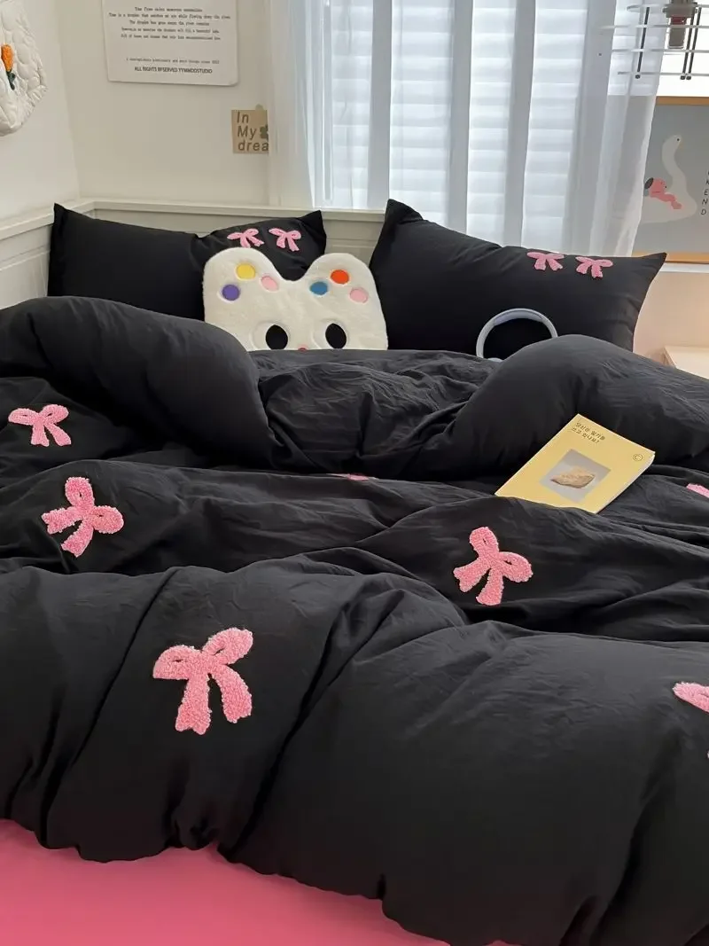 

Ins Style Girl Blue 1.5m/1.8m Fitted Sheet Bow Towel Bedding Set Embroidery Washed Cotton Four-piece Set Bed Sheet Three-piece