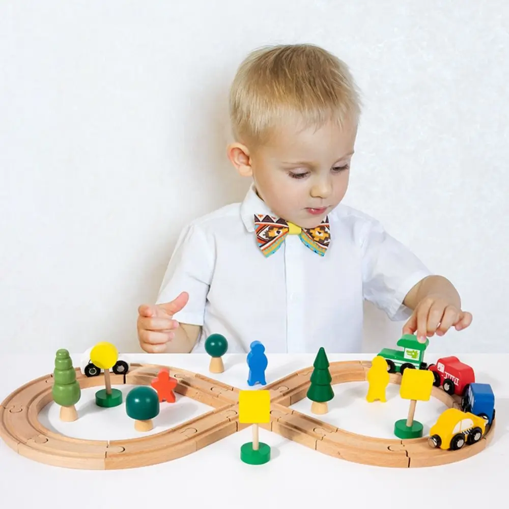 8-förmige Kinder Holz Zug Schiene Signal Licht Frühe Bildung Denken Ausbildung Track Zug Multifunktionale Spleißen