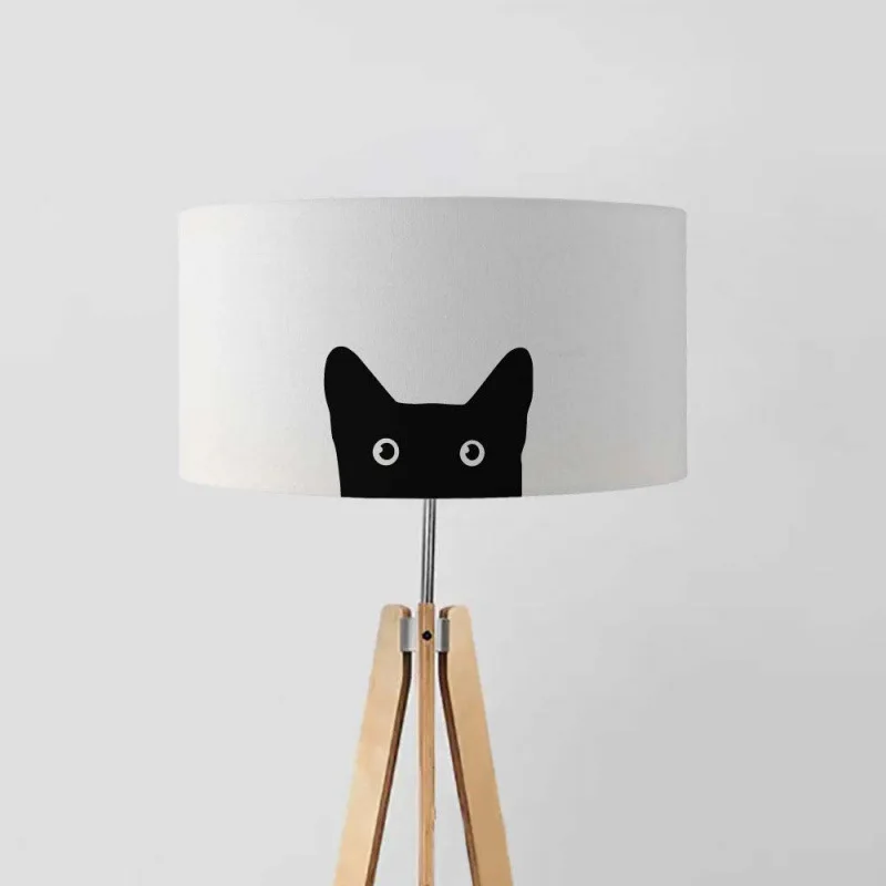 Cat big head floor lamp chandelier model room small fresh vertical table lamp dining table restaurant bedside