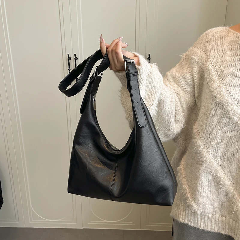 

Модная женская сумка через плечо из крокодиловой кожи с тиснением, женская модная сумка с подвеской с кисточкой