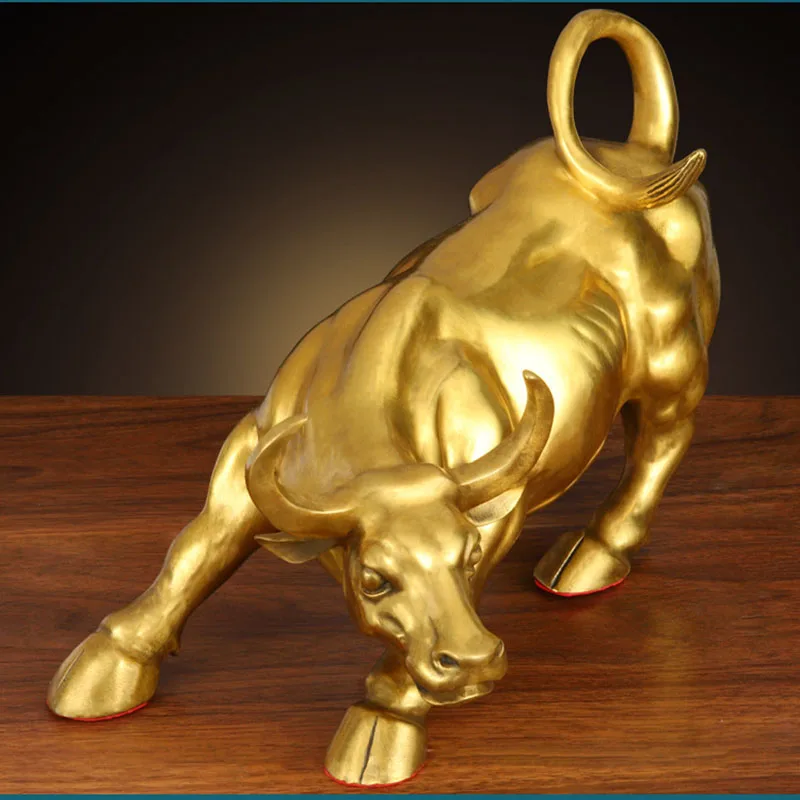 

Wall Street bull market wealth Feng Shui attracts wealth and helps career bull statues, all copper office ornaments, home counte