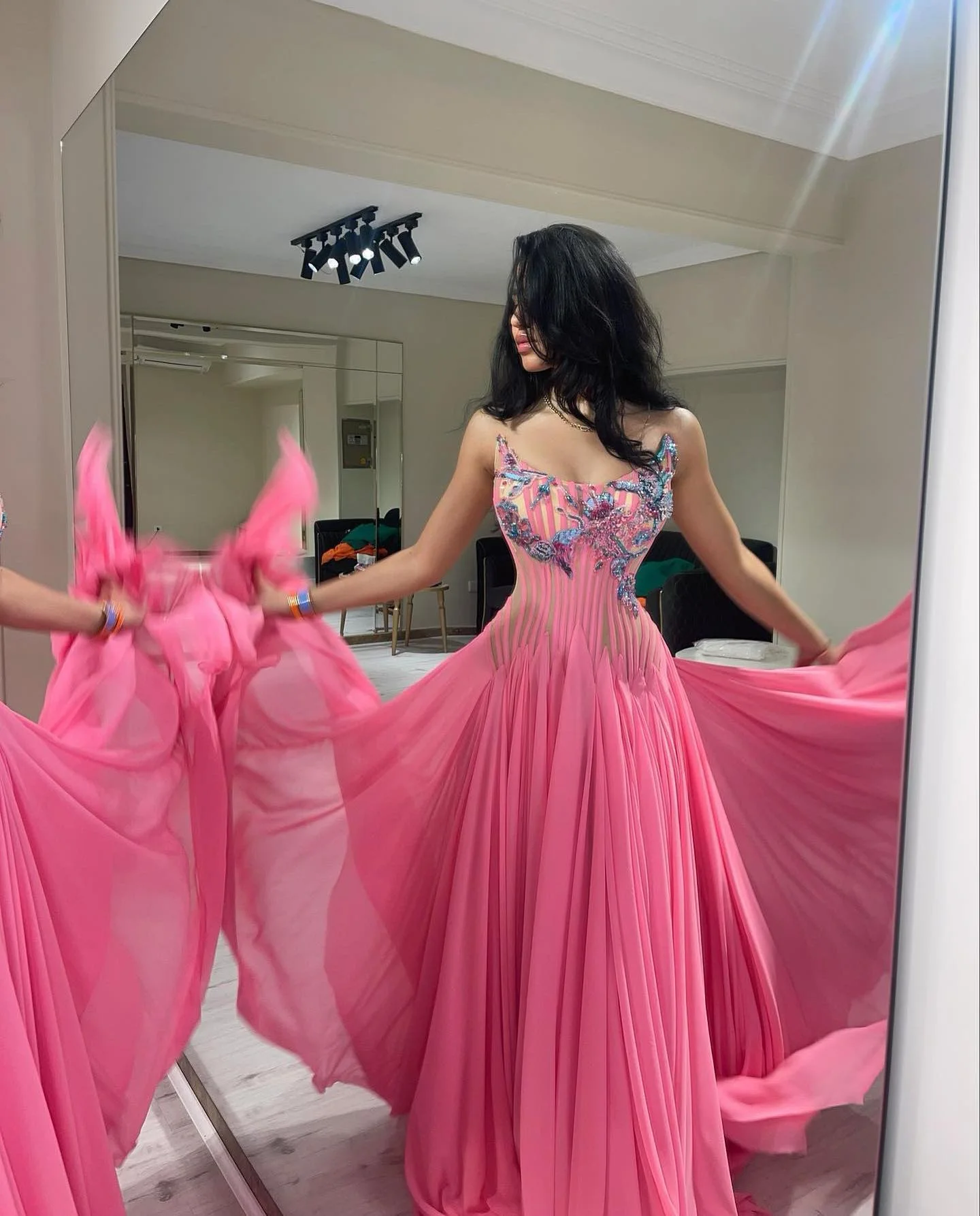 Vestidos de baile colher pescoço uma linha sem mangas contas rosa ocasião formal vestidos de noite elegantes para mujer