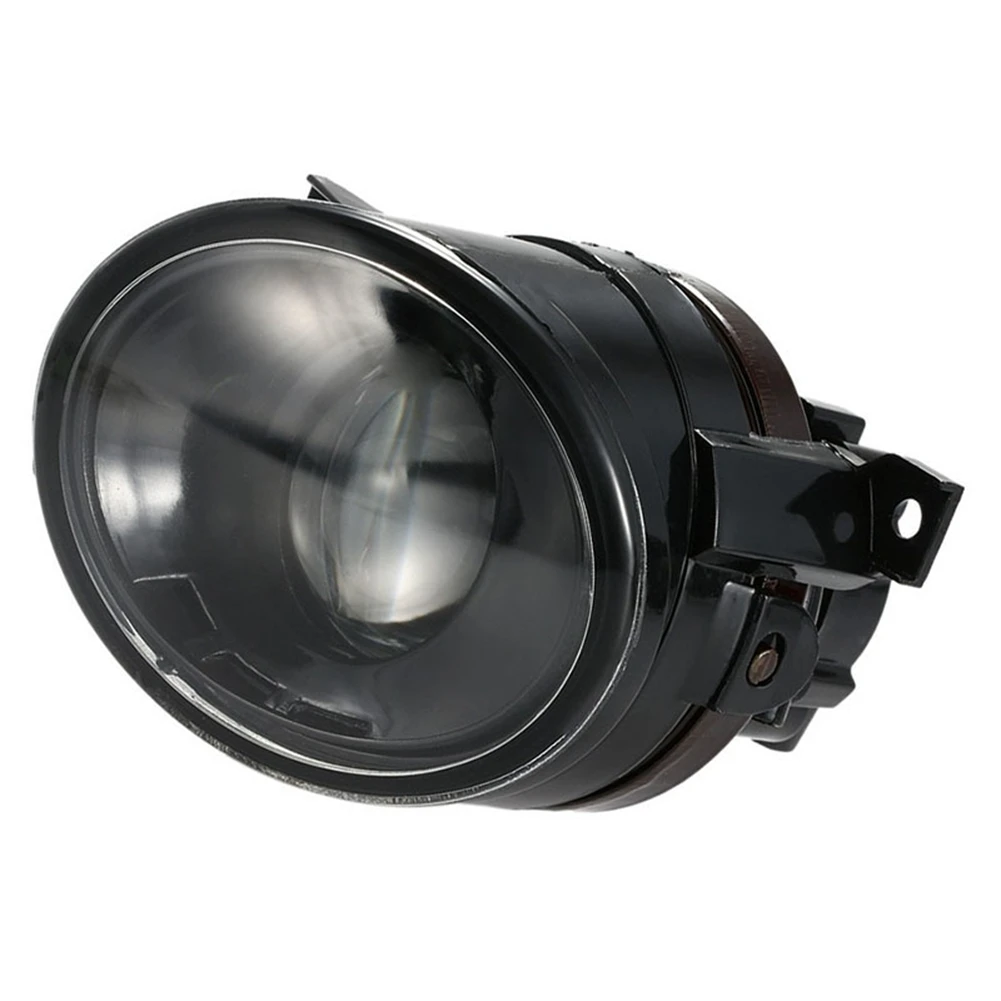 

Комплект из 2-х передних противотуманных фар с выпуклыми линзами для Jetta 5, Golf MK5, Touran (номера деталей: 1K0941699C, 1K0941700C)