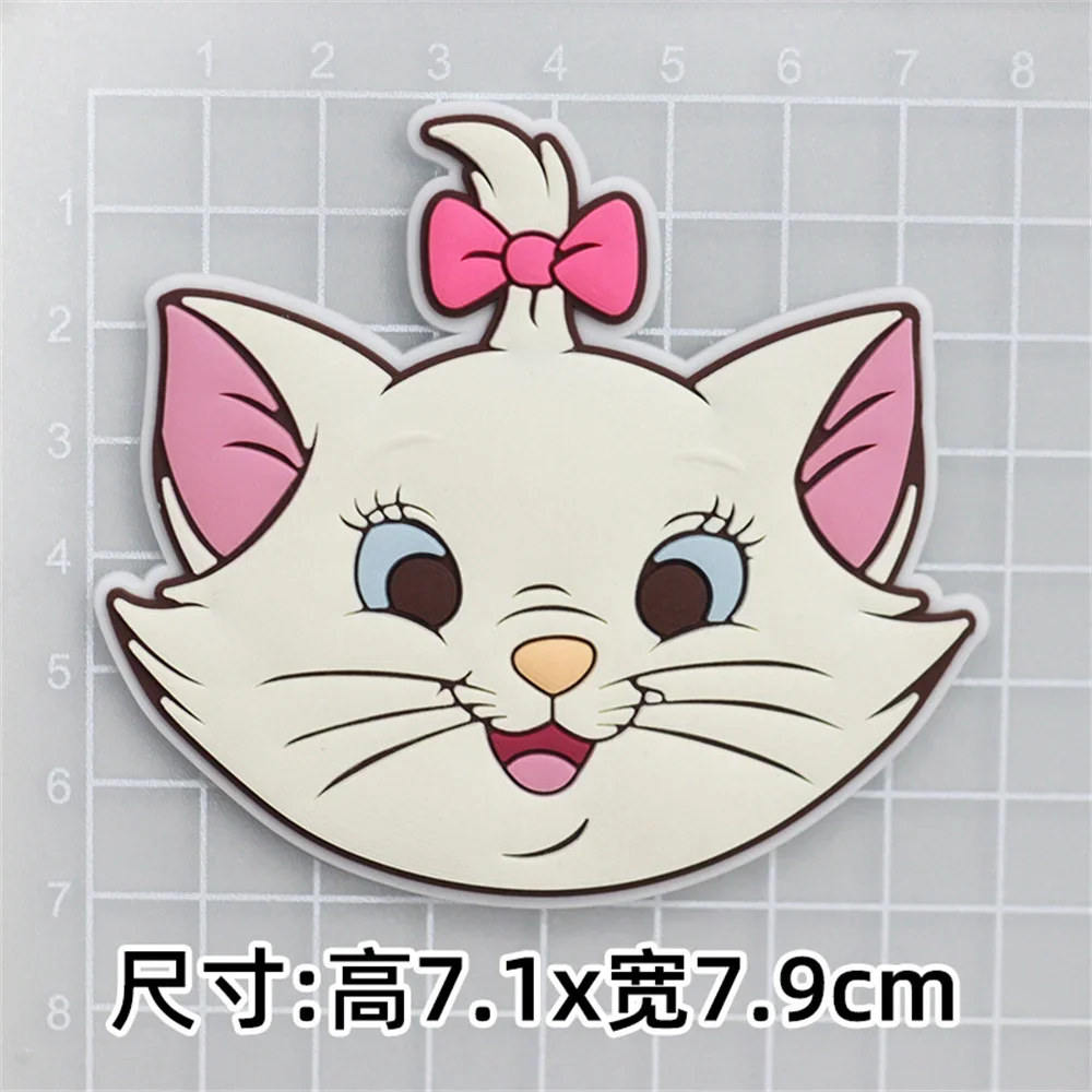 漫画メアリー猫白猫DIYPVCチャーム靴アクセサリーガーデンシューズ下駄サンダルDIY装飾誕生日パーティーギフト