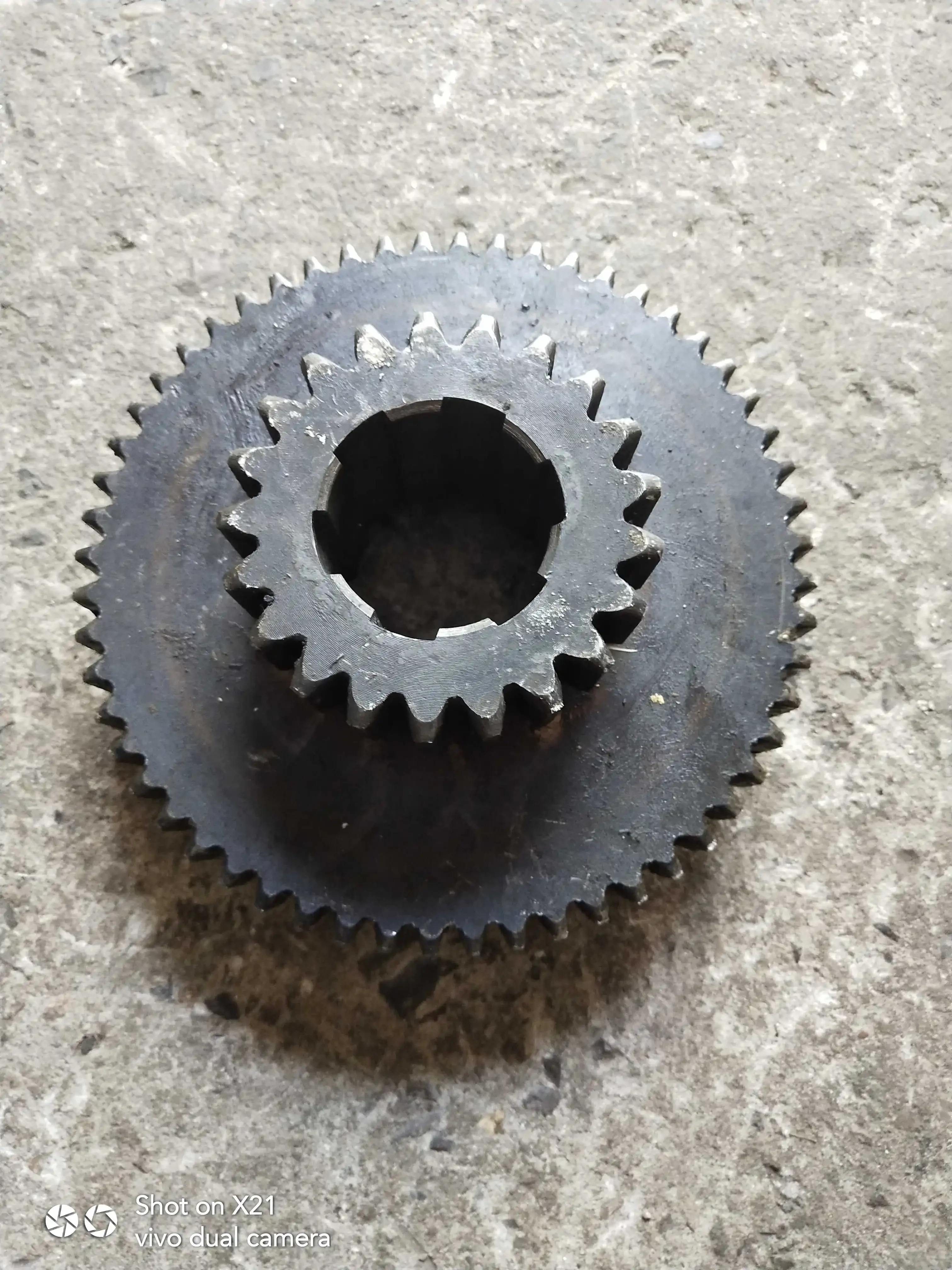 

CK6150A/L7 Lathe Accessory Internal and External Gears Z21/26/56 Spline 645 * 12