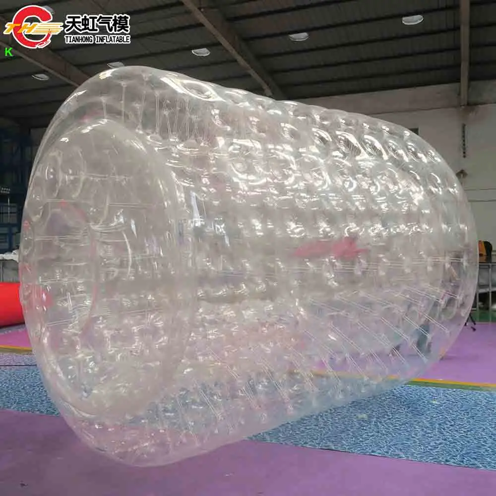 Szybka wysyłka lotnicza Kolorowe kropki Nadmuchiwany roller wodny do basenu Park wodny Nadmuchiwane zabawki do rolania dla ludzi na sprzedaż