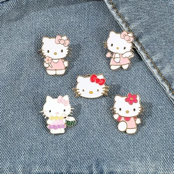 Cartoon Hello Kitty broszka Sanrio postać z Anime przypinki do plecaka Kawaii kot metalowe wpinka emaliowana plakietki damskie akcesoria prezenty