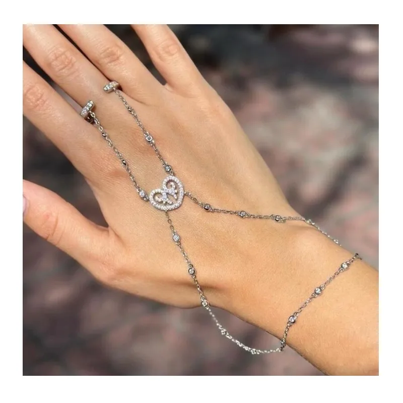 

Nomadic Ethnic Group Wind Point Drill Stud Earrings Female Hollow Pattern Integrated Bracelet Ethnic Minority Western Region Win