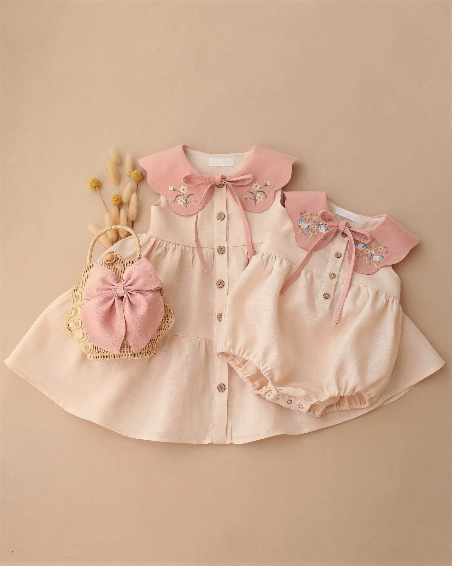 

Summer Girl Sweet Cute Flower Duck Embroidery Beige Linen Dress Rompers for Casual Party Birthday Wedding Photography