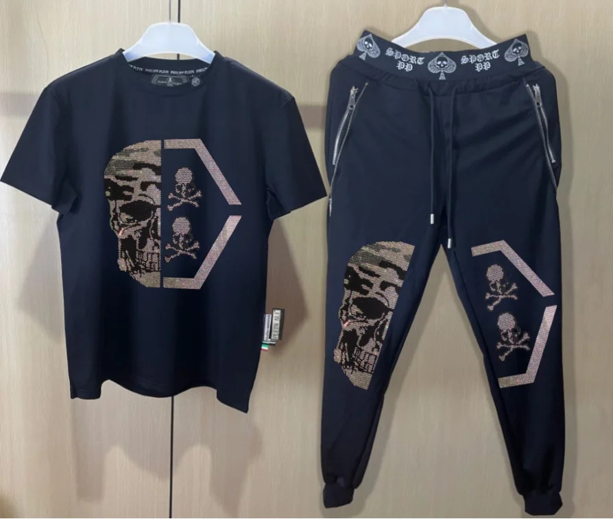 

Trendy Men's Brand Summer skull Tracksuit Classic Soft Short Sleeve & Long Pants Outfit Set