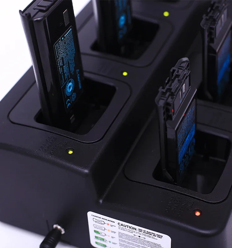 Customizable replaceable slot type 6 way multi unit intelligent charger for walkie talkie battery