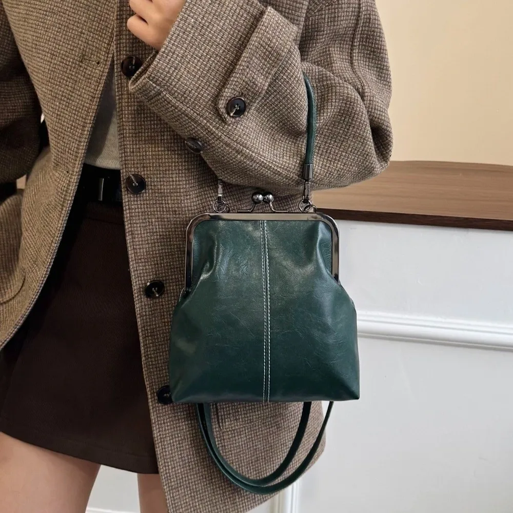 

Новая женская сумка в ретро-стиле, большая вместительная сумка через плечо из искусственной кожи, водонепроницаемая, элегантная, с застежкой-клипсой, для женщин и девушек