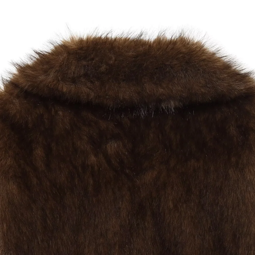 سترة نسائية فضفاضة من الفرو مع طية صدر السترة وأكمام طويلة وجيب بأزرار للخريف والشتاء سترة دافئة جديدة على الوجهين