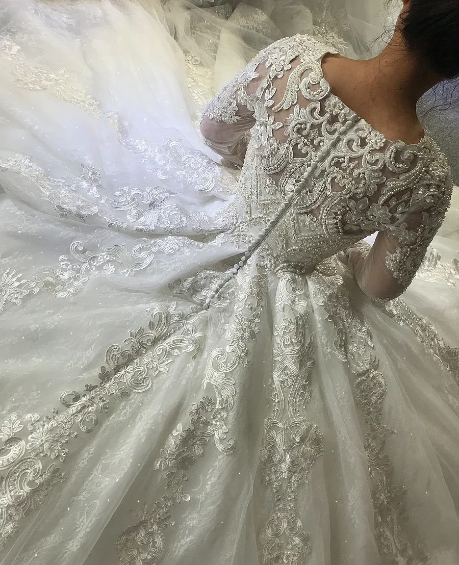 Maßgeschneidertes Brautkleid Muslimisches Hochzeitskleid mit langen Spitzenärmeln amanda novias oficial