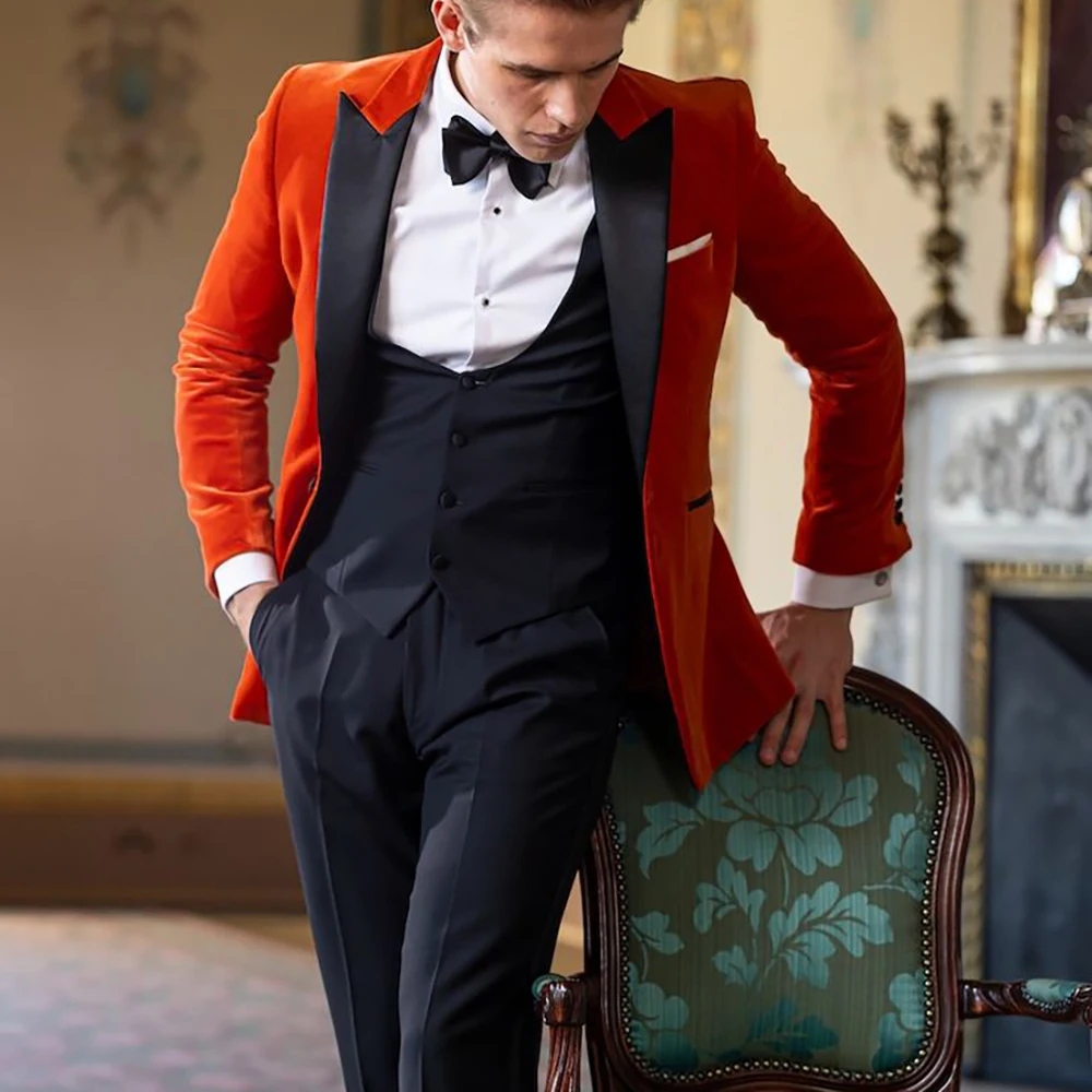 

Warm Velvet Men's Suits 3 Pieces Peaked Lapel Single Breasted Blazer+Vest+Pants Male Set for Wedding Party Formal Evening Tuxedo