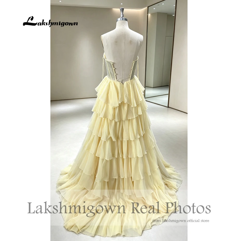Lakshmigown Gelbes trägerloses, gerüschtes A-Linien-Abschlussballkleid, flauschiges, gestuftes Chiffon-Abendkleid, echte Fotos, maßgeschneidert – Detail 5